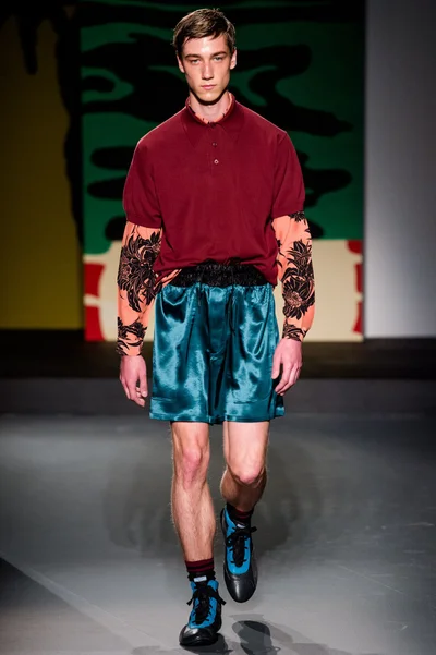 Look 19